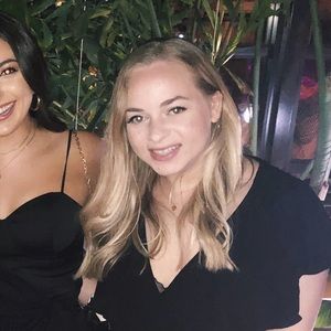 Meet your Posher, Emma